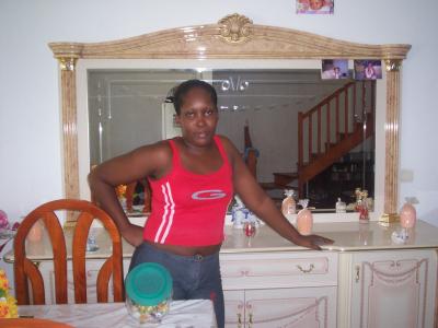 Gina, la matère, ma mèreLa c'est encore ma mère,